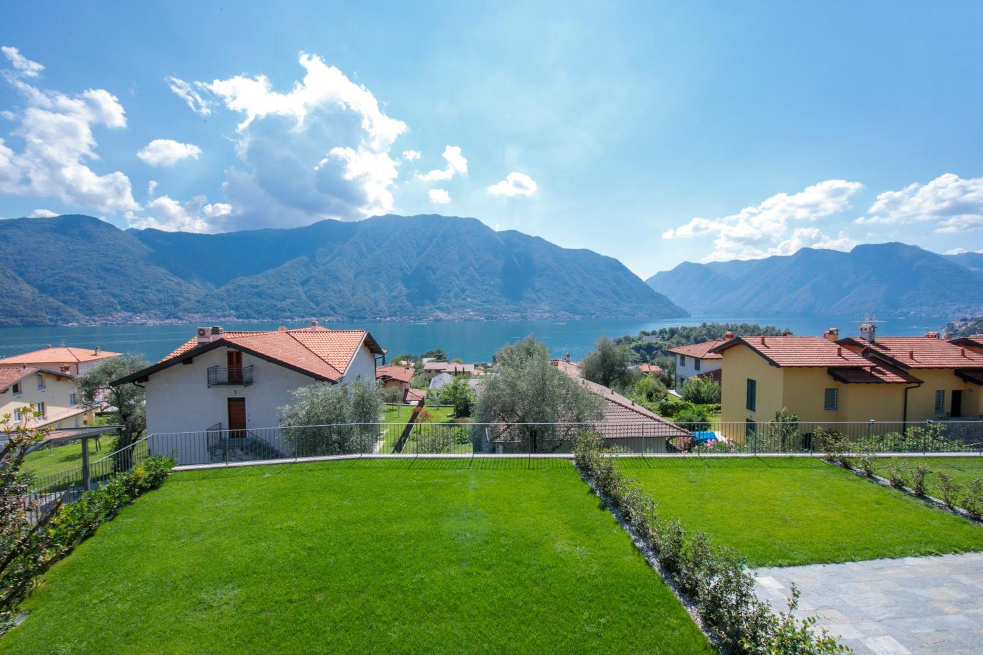 Sant' Agata Bellavista Apartment Ossuccio Bagian luar foto